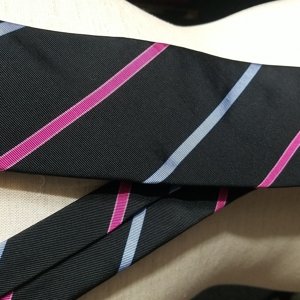 Peter Millar Men's Tie - Picture 4 of 9